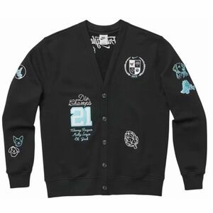 Nike club x doernbecher size XL